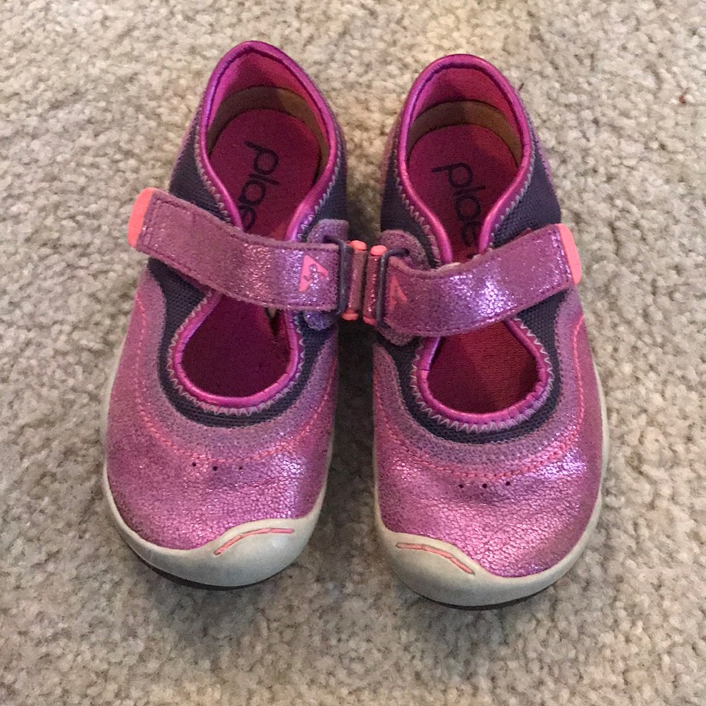 Plae toddler shoes